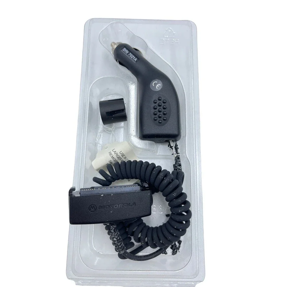 Motorola 9500 Satellite Phone Iridium Network, 2 Batteries, Accessories In Box